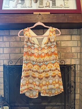 Sleeveless Chevron Print V-Neck Tank Top in Orange & Aqua